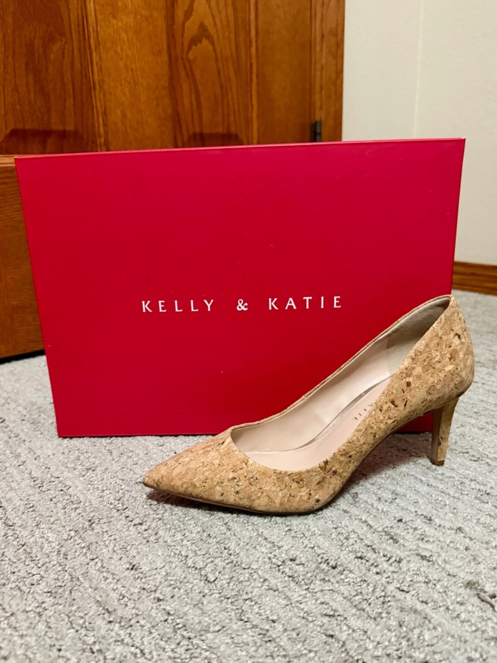 Kelly & Katie Natural Cork Pointed-Toe Mid Heel Pump